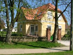 Lakóotthon- a székhelyen